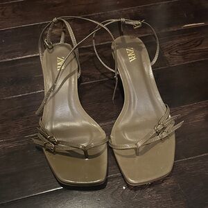 Zara olive green kitten heel sandals size 37